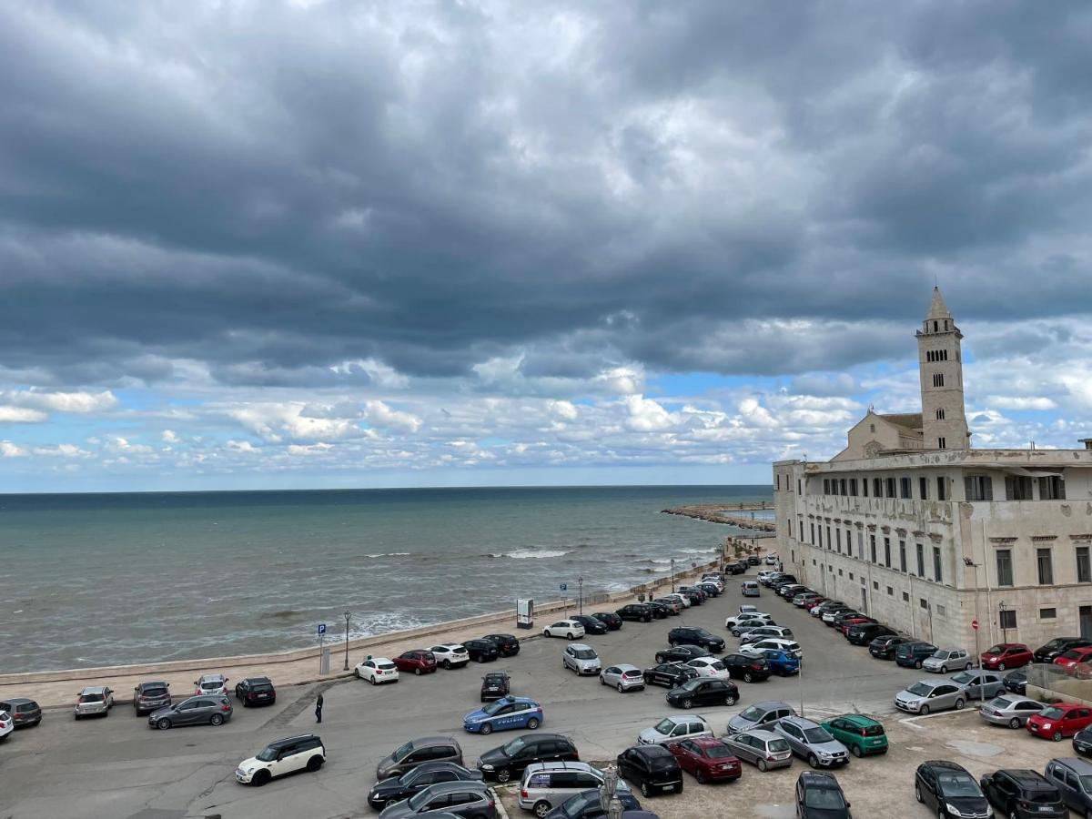 Apartment Casa Gio'-vista Mare,tribunale E Castello Nel Pieno Centro Di Trani-wifi