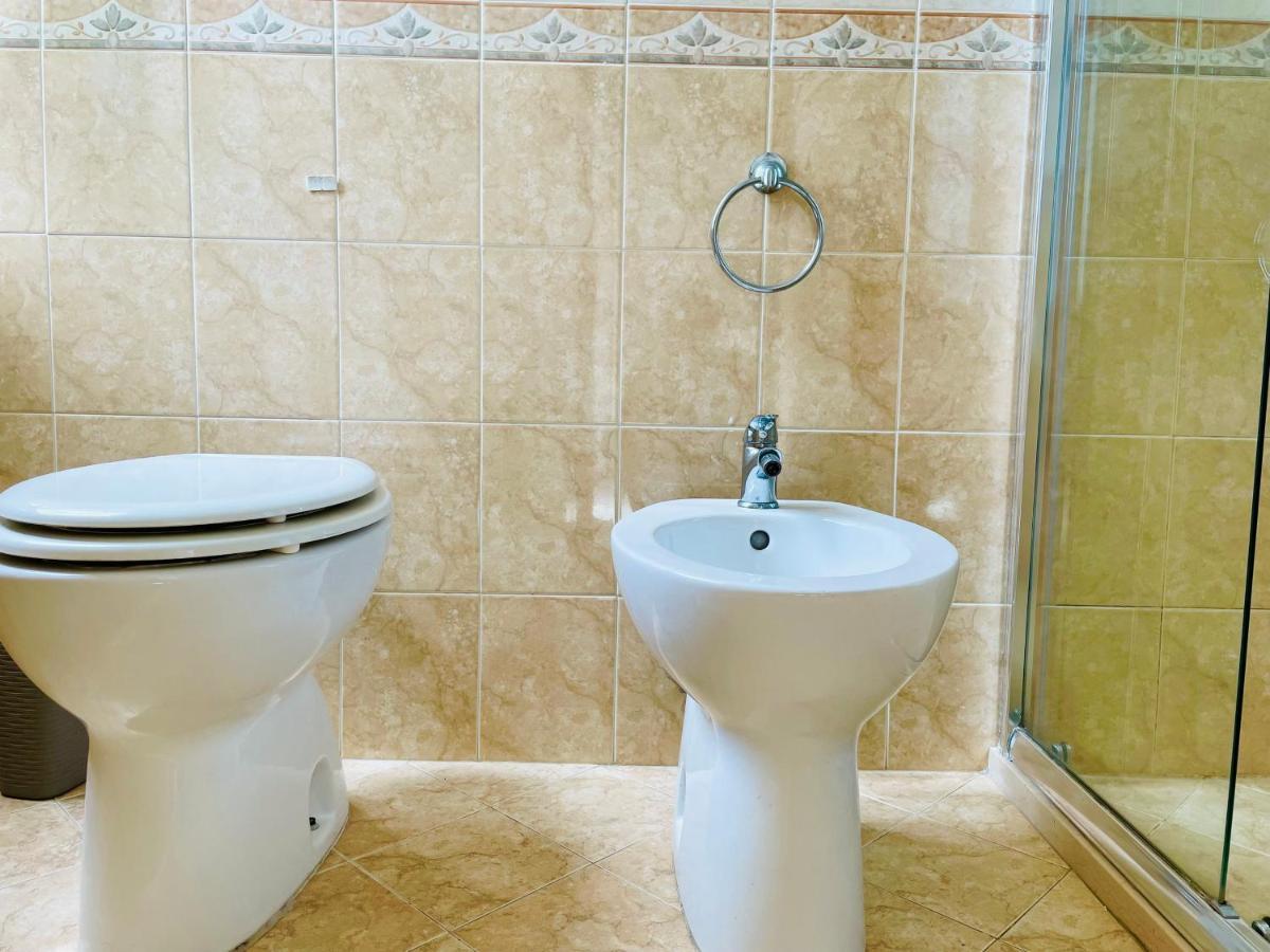 Apartment Casa Gio'-vista Mare,tribunale E Castello Nel Pieno Centro Di Trani-wifi Trani